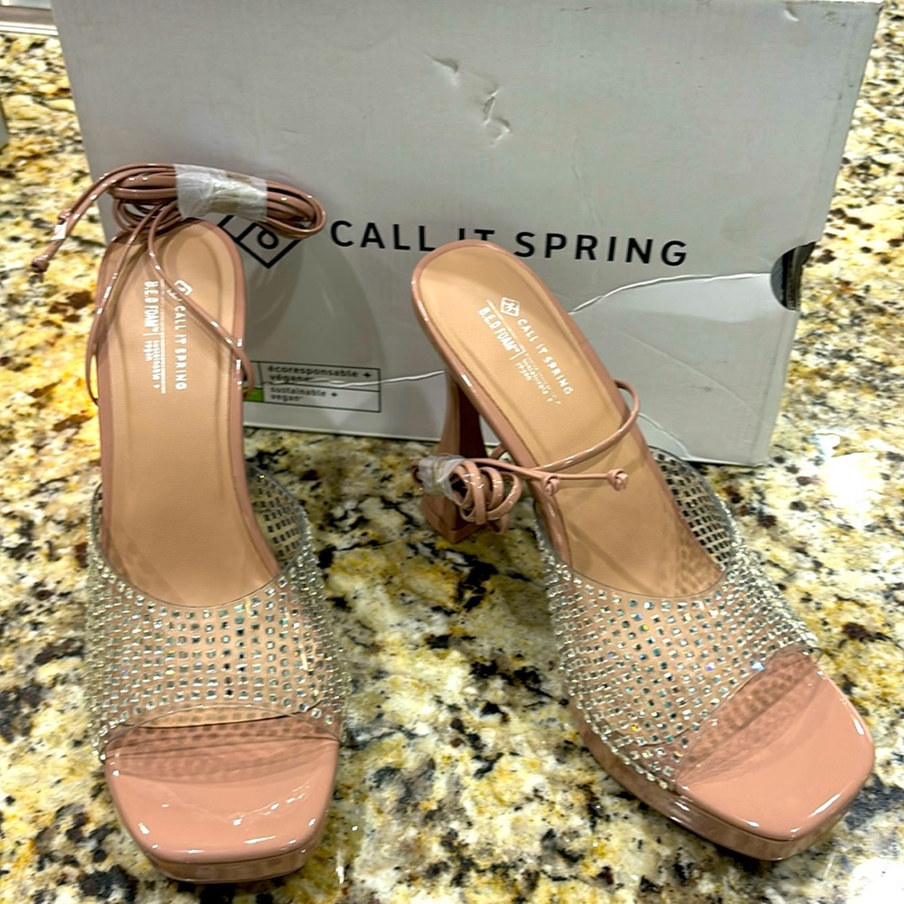 New call it spring women’s beige rhinestone wrap up blooming heels size 10.